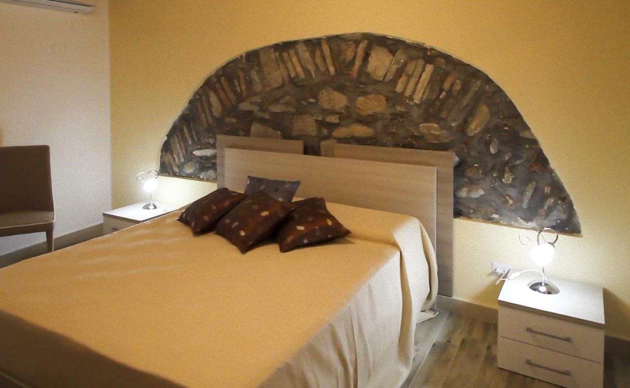 Casa Vacanze Camastra Santo Stefano di Camastra Kültér fotó