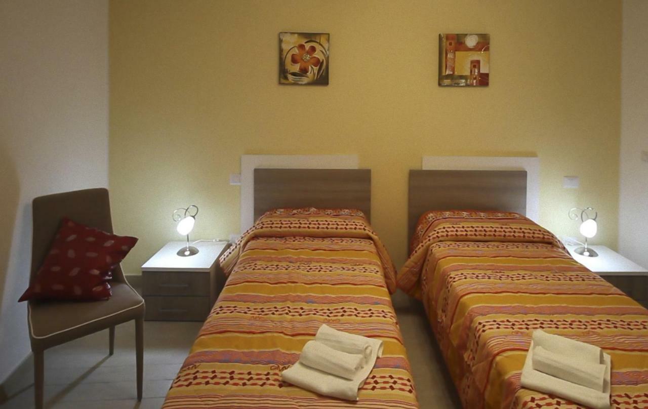 Casa Vacanze Camastra Santo Stefano di Camastra Kültér fotó